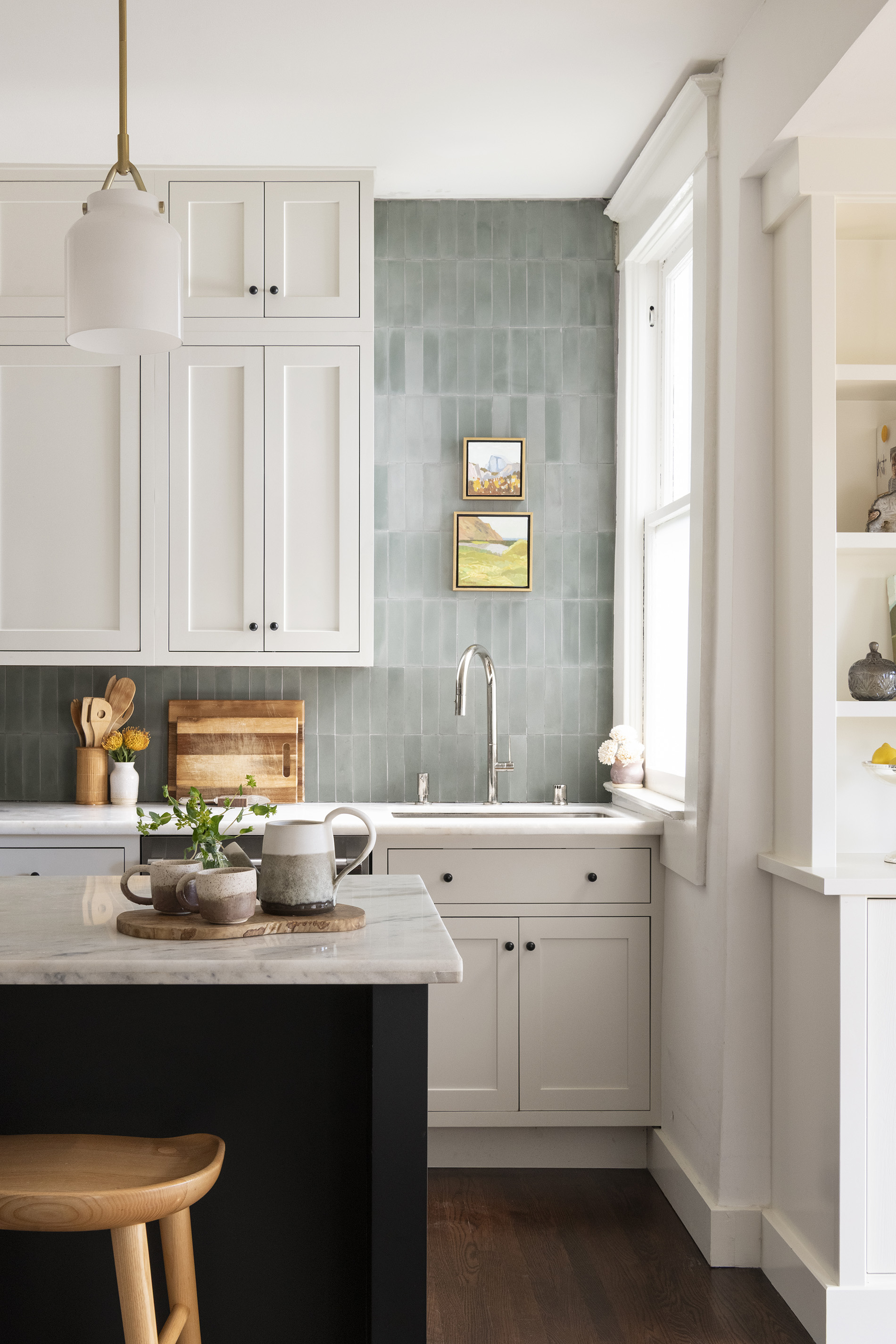bright remodeled kitchen - interior design photography