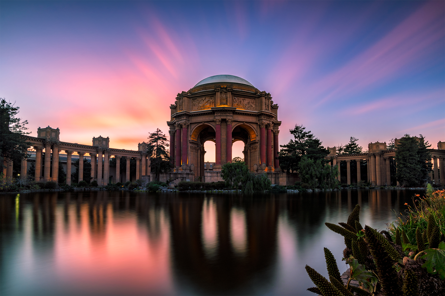 Palace of Fine Arts beautiful sunset, San Francisco