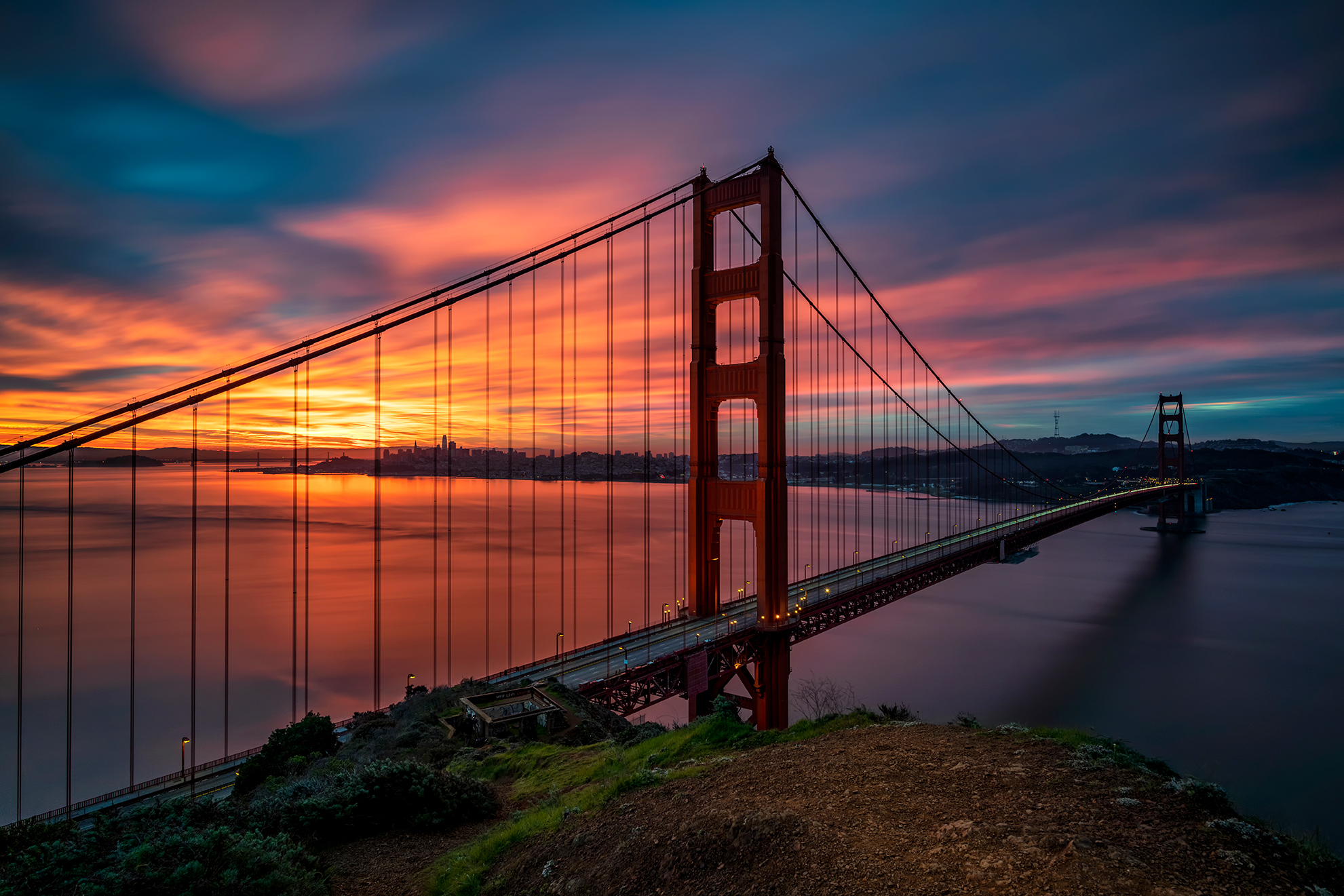 Epic sunrise over the Golden Gate Bridge, San Francisco